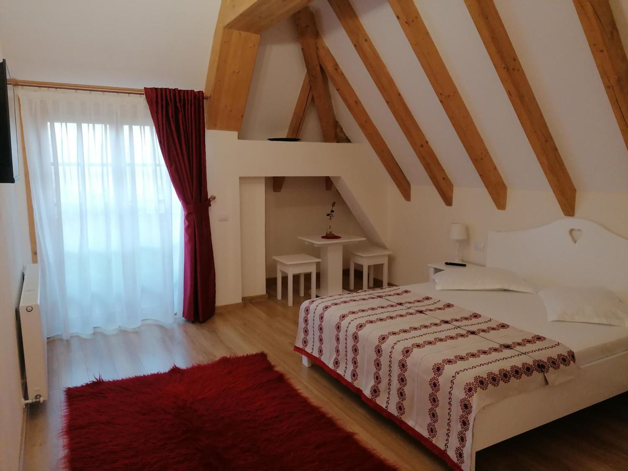 Pensiunea Casuta Din Deal Moisei Rom bilde